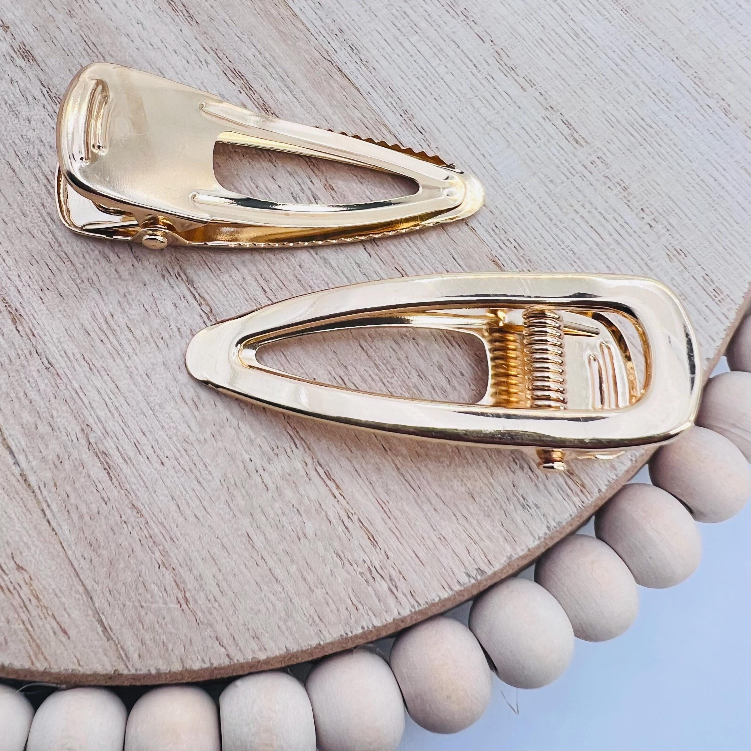 Elegant 14k Gold Plate no turn Clips 3 in long  
Gold plate 1 pair (2) clips Elegant Gold Plate no turn Hair Clips 3 in long Gold plate 1  main image 2