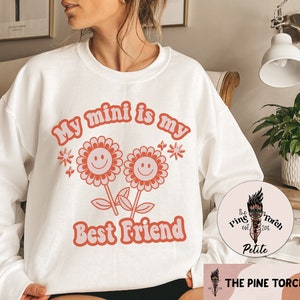 Mama Mini BFF retro pullover, retro mama mini 70s sweatshirt, oversized retro mothers day pullover, valentines retro sweatshirt, mama retro