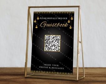 Pode incluir: Uma placa com moldura dourada, fundo preto e detalhes dourados. A placa diz "Por favor, assine digitalmente nosso livro de visitas" e tem um código QR. A placa está sobre uma mesa de madeira.