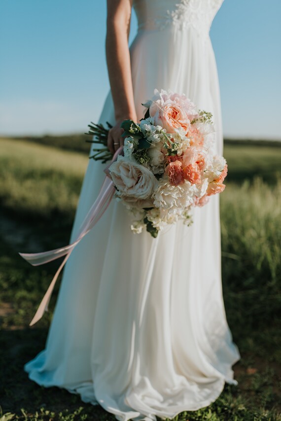 Sexy Wedding Dress - image 5