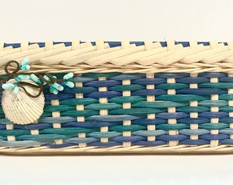 Seashells basket pattern