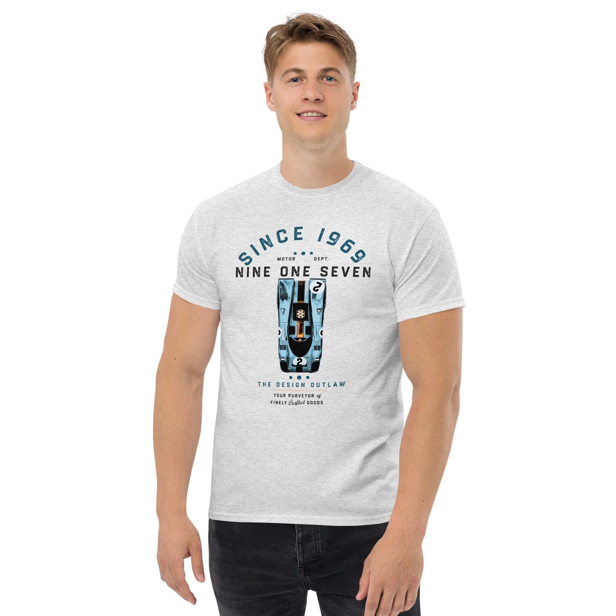 NINE ONE SEVEN Outlaw T-shirt Le Mans 24 Hour German Race Car Gift 