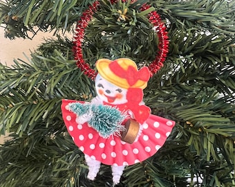 Chenille Pipe Cleaner Snow Girl Christmas Ornament | Retro Christmas Gift | Nostalgic Christmas Decor | Snowman Christmas Gift
