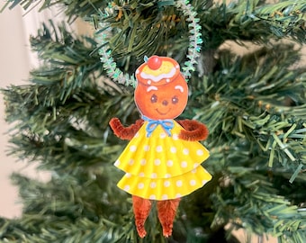 Chenille Pipe Cleaner Gingerbread Girl Christmas Ornament | Retro Christmas Gift | Gingerbread Christmas Gifts | Cute Gingerbread Decor