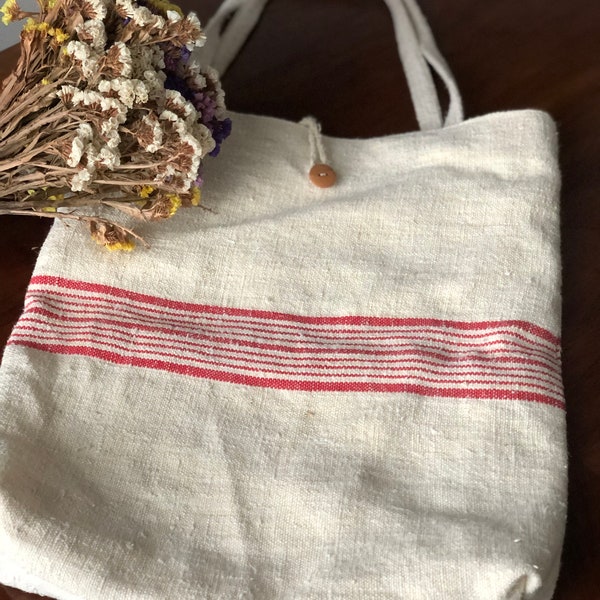 Tote bag with red stripes made from vintage grainsack