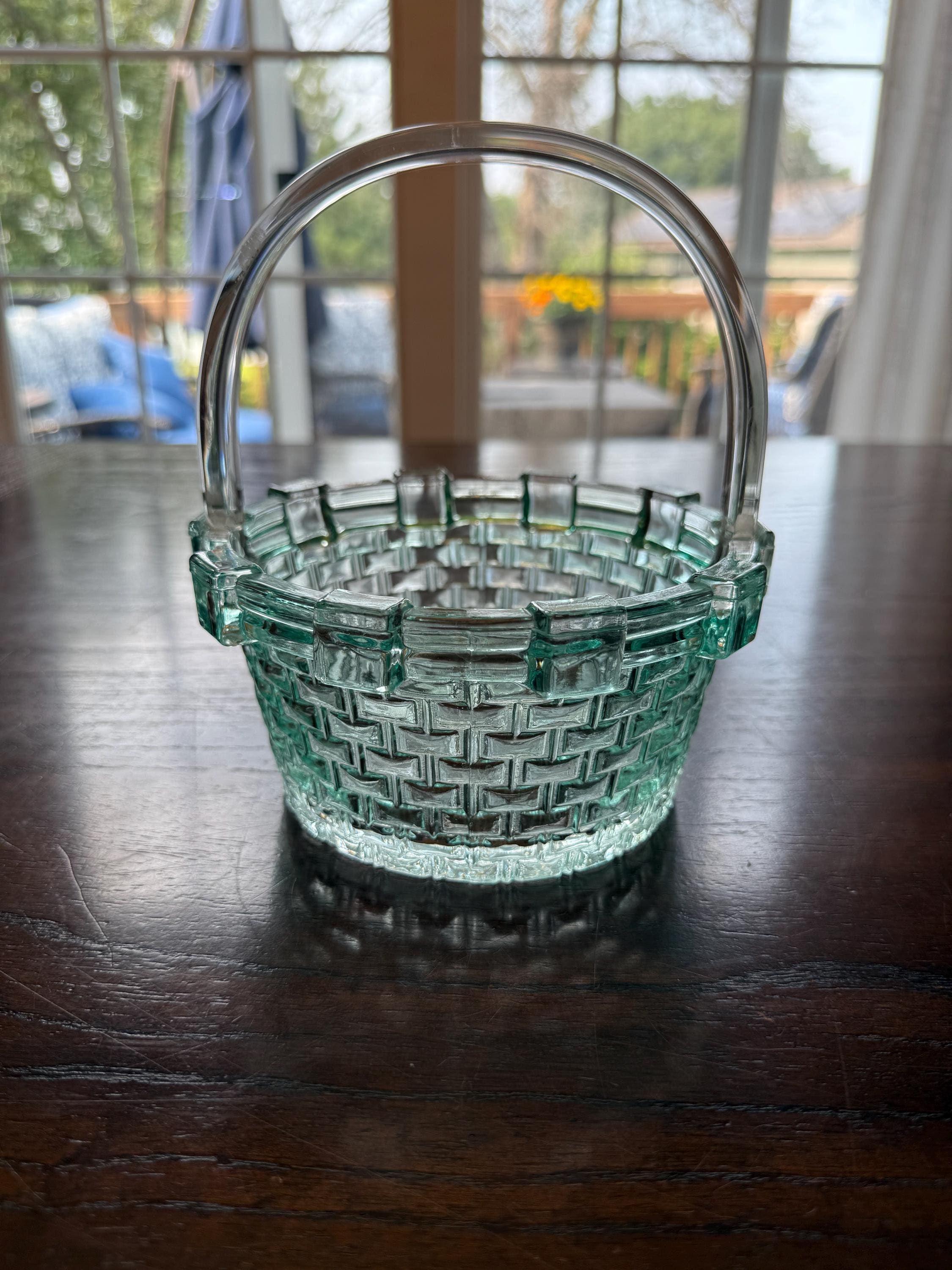 ミルクグラス　　バスケットレア Vintage Milk Glass Basket - Etsy - Page 9