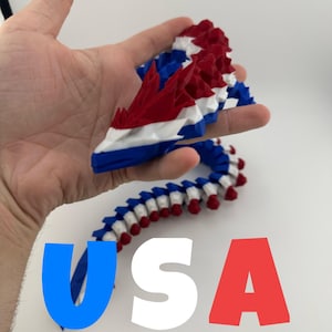 Patriotic Red White & Blue Dragon – 28 Inch 3D Printed Articulated Toy | USA Decor | Large Fantasy Dragon Figure | Fourth of July Gift