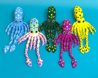 3D Printed Articulated Squid: Multi-Color Fidget Desk Pet