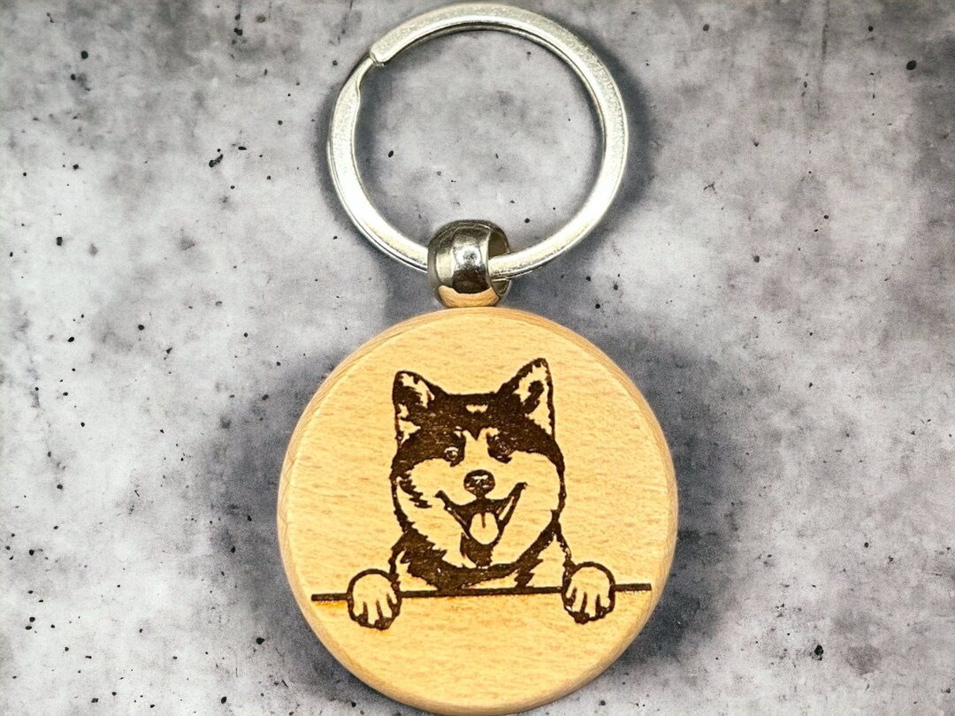 Akita Inu Dog Keychain - Etsy
