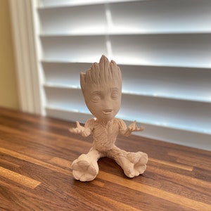 Baby Groot Stand Pen, Phone, Pencil Holder | Desk Decoration | Guardians of the Galaxy Inspired
