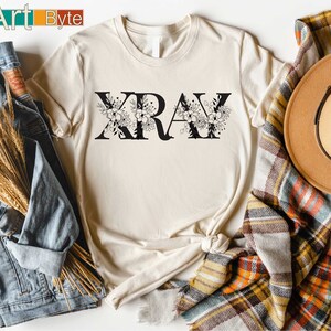 a t - shirt with the word krav on it