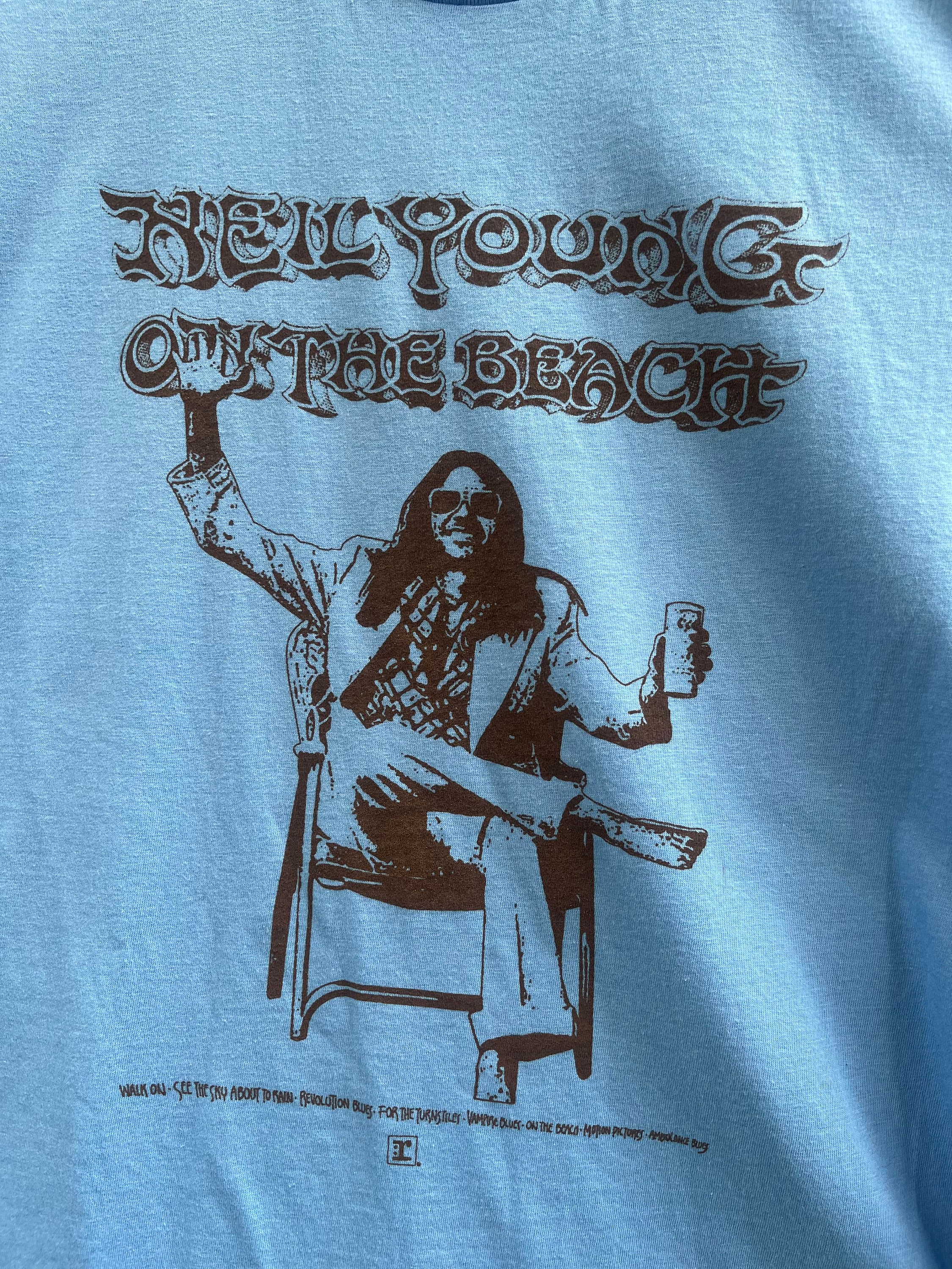 ミュージシャン never young beach 10th anv. salmon Tee L never young beach 10th anv. salmon Tee L - メルカリ