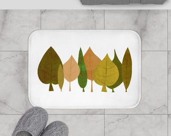 Badrumsmatta med bladmotiv: Minnesskum, mysig badrumsinredning