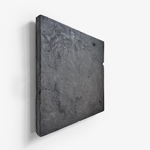 Escultura de pared de yeso negro GAIA / Versión tranquila, objeto de arte en relieve, textura 3D, Wabi Sabi Japandi