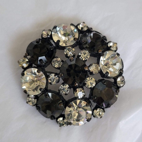 Antique Black and Clear Crystal Gemstone Round Brooch with "C" Clasp, Vintage Black and Diamond Stone Circle Brooch, Victorian Era Jewelry