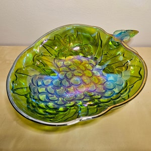 Carnival Glass footed Bowl Carnival Glass footed Bowl