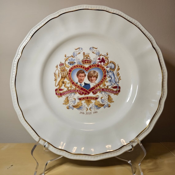 Vintage Prince Charles & Lady Diana Wedding Commemorative Plate