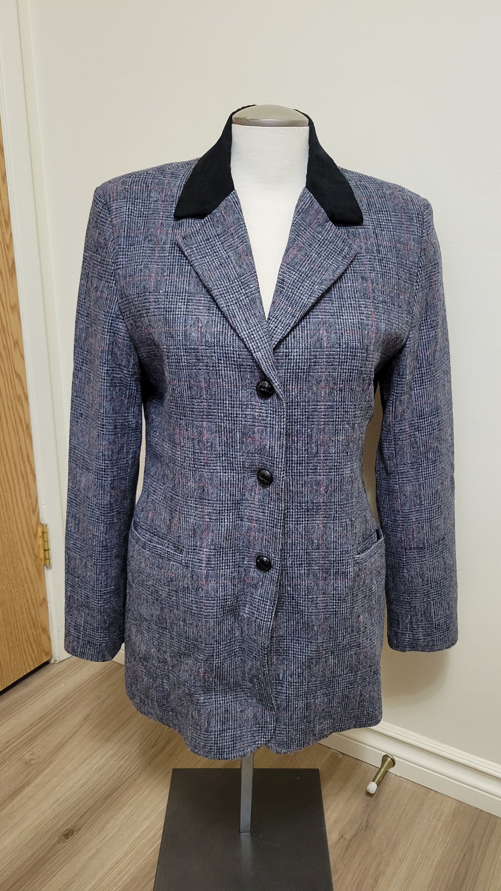 Tweed Jackets - How I'd style them 🫶, Gallery posted by Jess Green