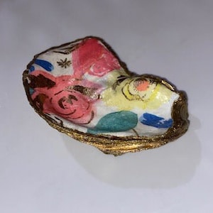 Oyster Shell Jewelry/trinket dish, Decoupage Jewelry Holder, Coastal Beach Decor