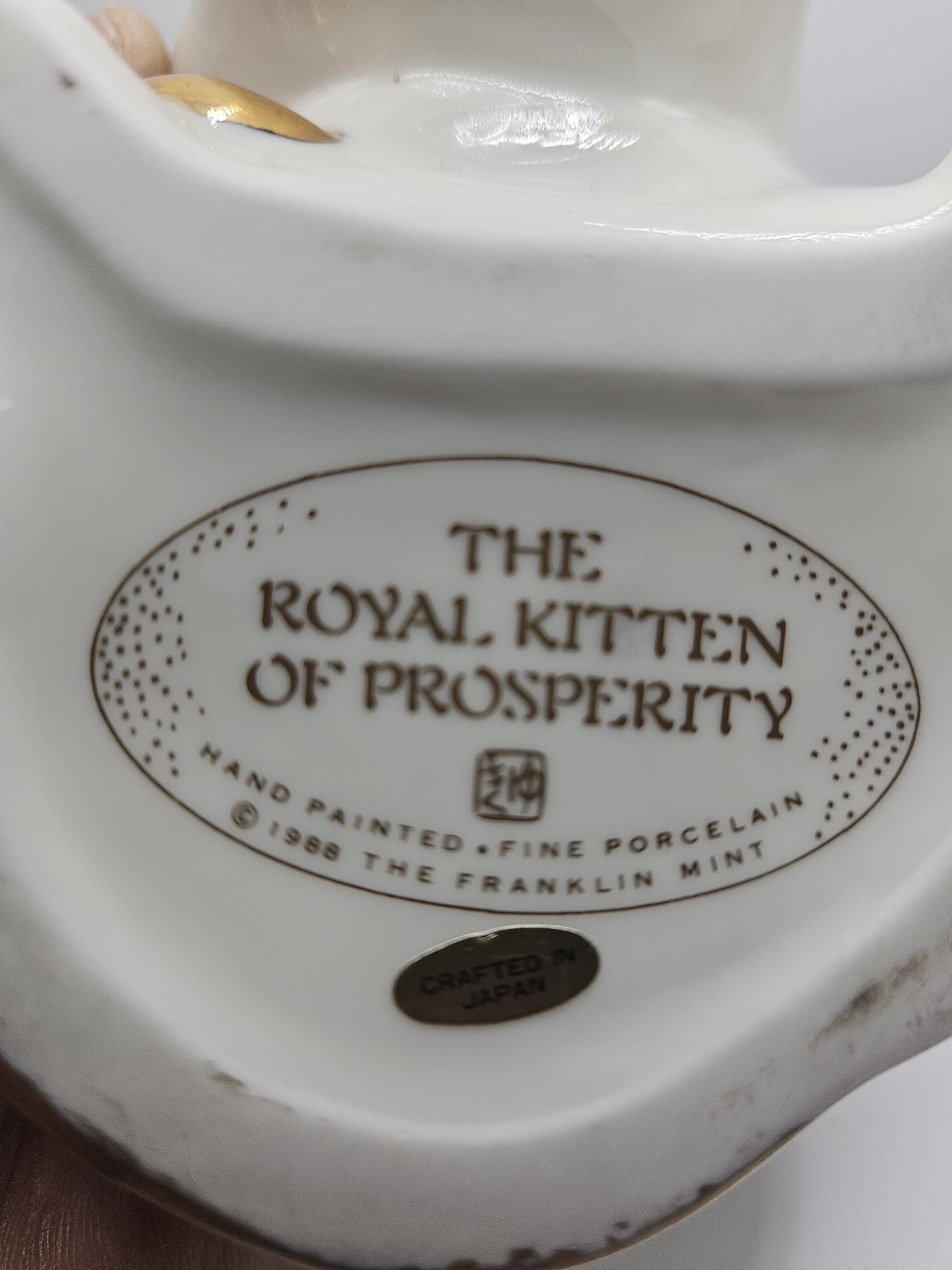 The  Kitten of Prosperity フランクリンミン… Vintage Franklin Mint Royal Kitten of Prosperity Home Decor
