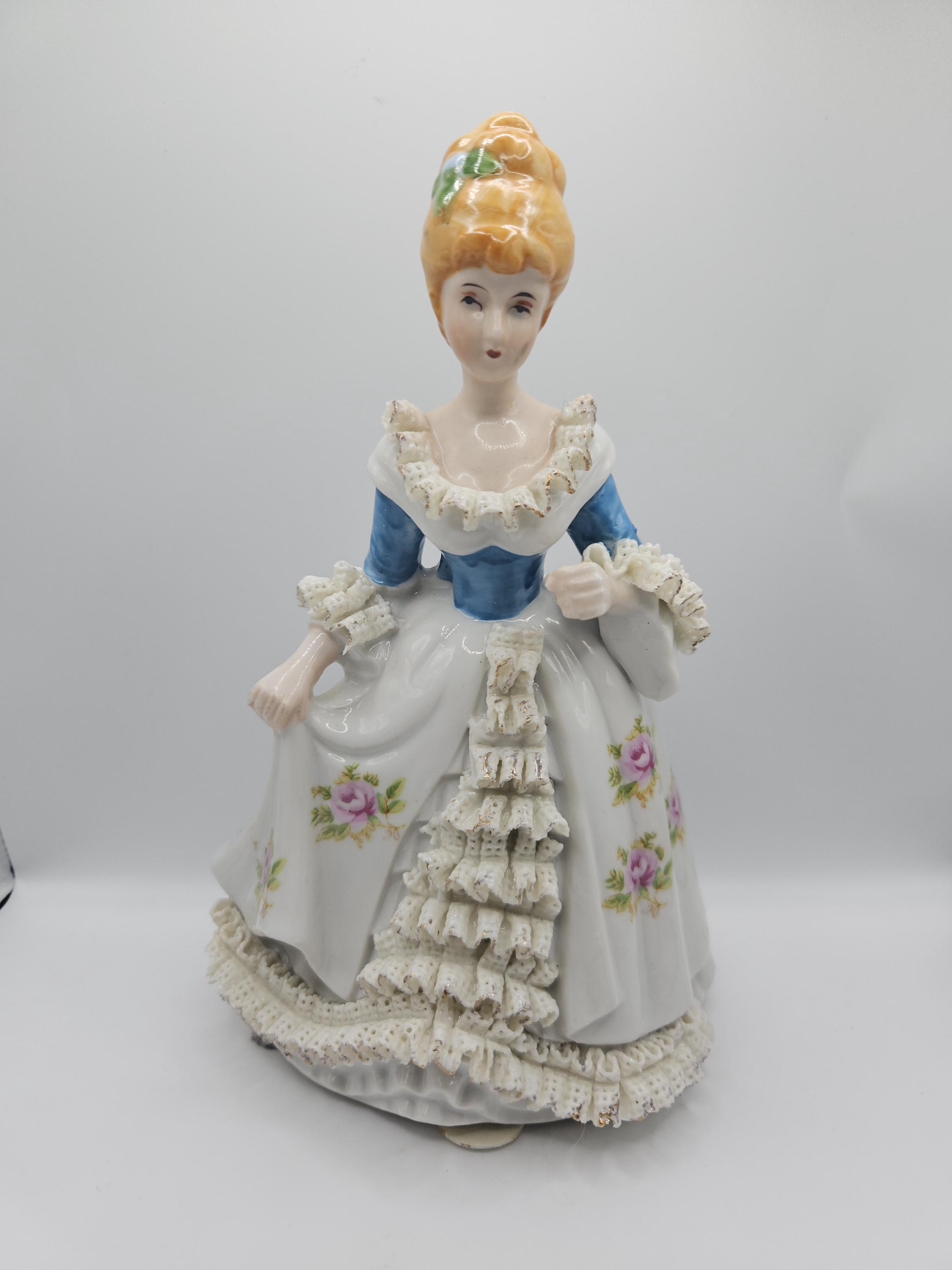 Goebel Lady figure Goebel Lady figure