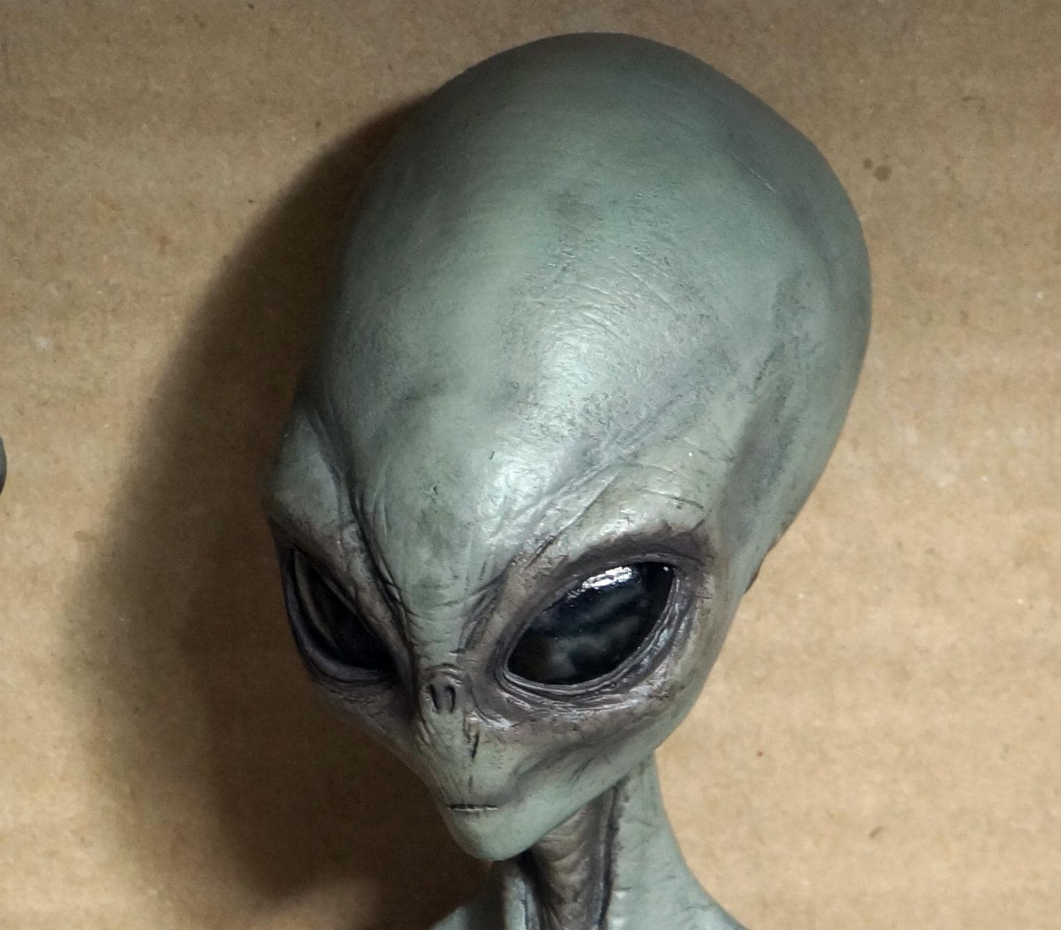 Chrome Grey Alien Figure: 1/6 Scale Hand-sculpted Roswell Area 51