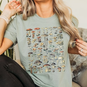 Vintage Mushroom Identification Comfort Colors T-Shirt, Unisex Cottagecore Aesthetic Shirt, Nature Shirt, Botanical Shirt, Gift For Her