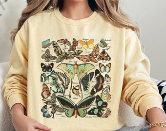 Vintage Butterfly & Moth Sweatshirt, Cottagecore Aesthetic Moth Sweater, Soft Comfort Colors Butterfly Sweatshirt, Plus Size Sweatshirt