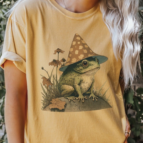 Cottagecore Frog Comfort Colors® T-Shirt, Whimsical Nature Tee, Goblincore TShirt, Cottage Core Aesthetic Shirt, Witchy Witchcore Shirt