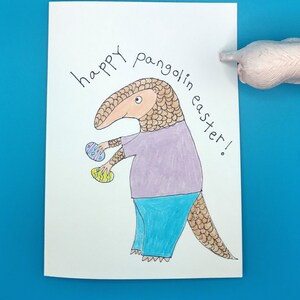Cartão de Páscoa, cartão de feliz Páscoa, cartão Pangolim, cartão de Páscoa estranho
