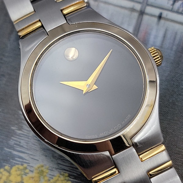 Ladies Movado museum two Tone 81.E4.1844  Case 24mm Excellent Condition,Chic,New Battery Installed