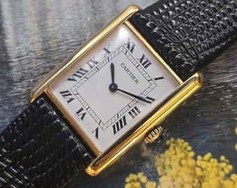 Zegarek Cartier Tank Unisex z lat 70. XX wieku, nakręcany ręcznie, 23,5 x 30,5 mm, koperta z pudełkiem
