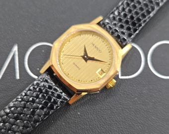 Movado Museum Ultra-thin Ladies 23mm Watch - Etsy display picture 1