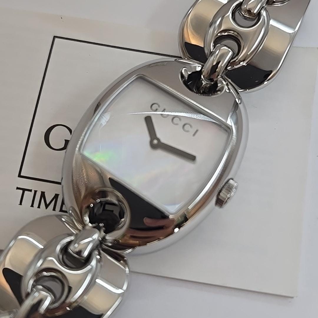 Gucci Mother of Pearl Watch - Etsy display picture 3