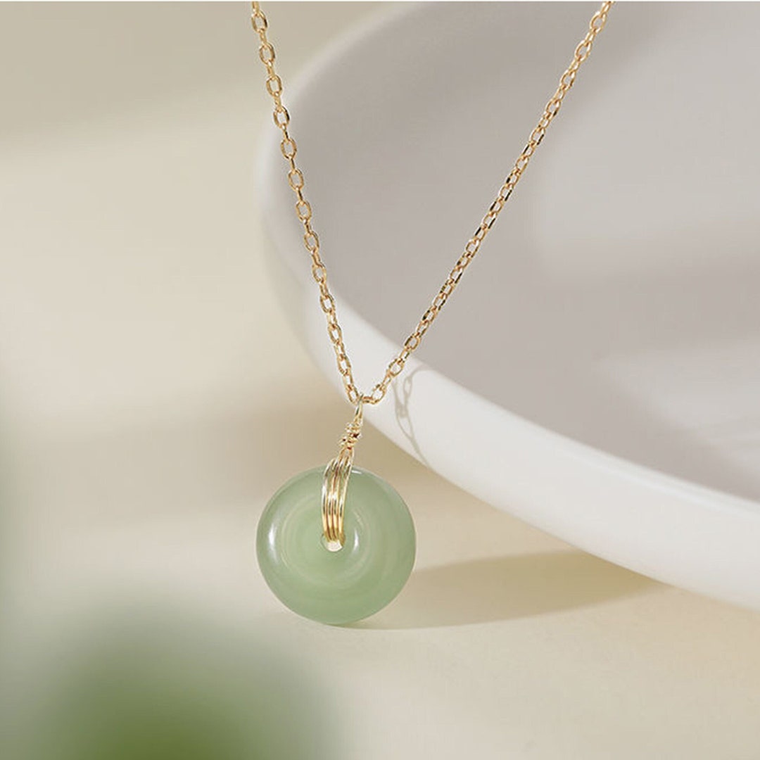 Lucky Buddha Jade Necklace,18k Gold Circle Jewelry,dainty Jade Pendant