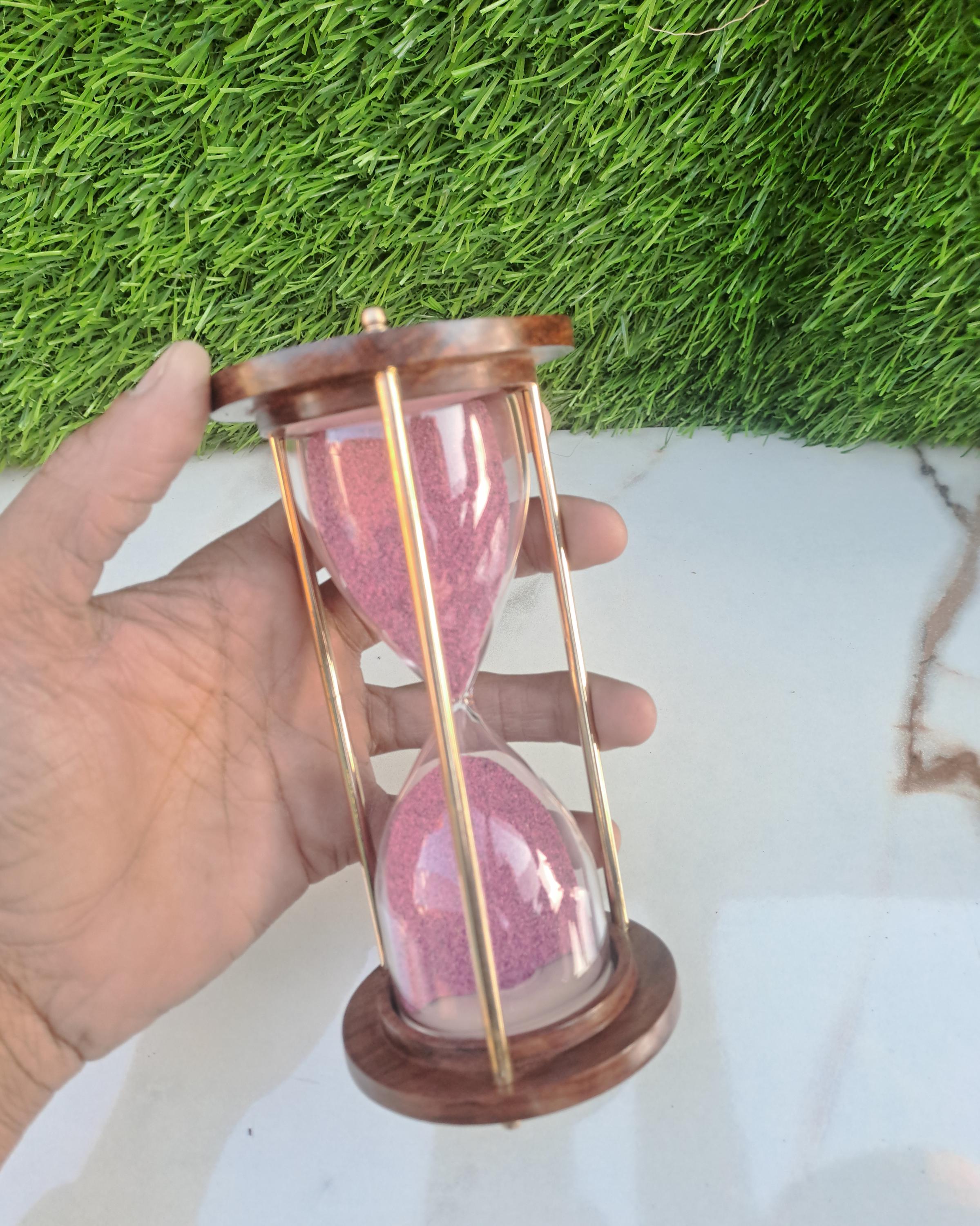 ピンクの砂が刻まれた木製の砂時計：ヴィンテージの航海装飾 - Etsy 日本