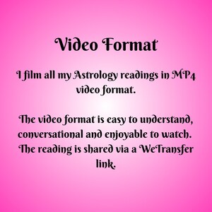 Op de afbeelding: Roze achtergrond met witte tekst die "Video Format" en "Ik film al mijn astrologie-lezingen in MP4-videoformat. Het videoformat is gemakkelijk te begrijpen, gespreksvriendelijk en leuk om te bekijken. De lezing wordt gedeeld via een WeTransfer-link." luidt.