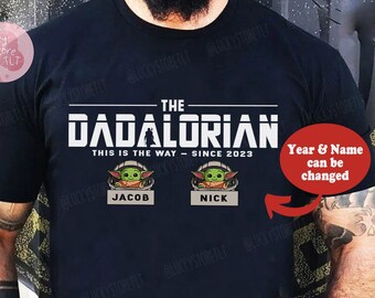 Benutzerdefinierte Dadalorian Dies ist der Weg Dad Shirt, benutzerdefinierte Vatertag Shirt mit Kindernamen, Geschenkidee für neuen Bonus Vater Mann Vater Opa Papa