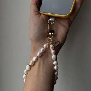 Luxury Phone Strap Bracelet, Emily in Paris Pearl & Crystal Phone Charm Wristlet, Gift for Girlfriend, Lucky Charm, Natural Baroque Pearl
