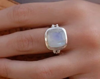 Moonstone ~ Sterling Silver 925 ~ Handmade ~ Gemstone ~ Statement ~ Everyday ~ Square stone ~ Hippie ~Bohemian~June Birthstone~AB253