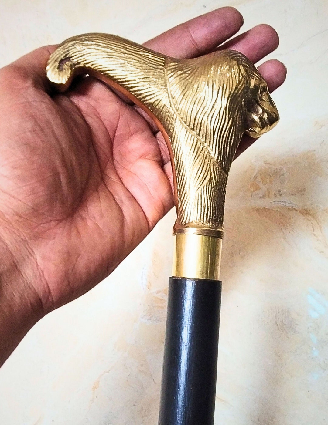 Handmade Victorian Style Wooden Walking Stick – Jungle Lion King Design – India