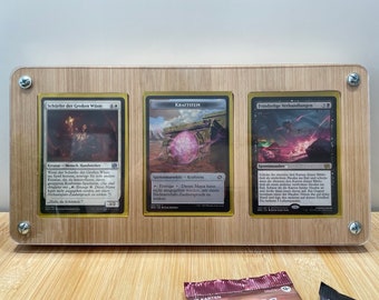 High-quality trading card frame for 3 cards with plexiglass protection Magic - The Gathering