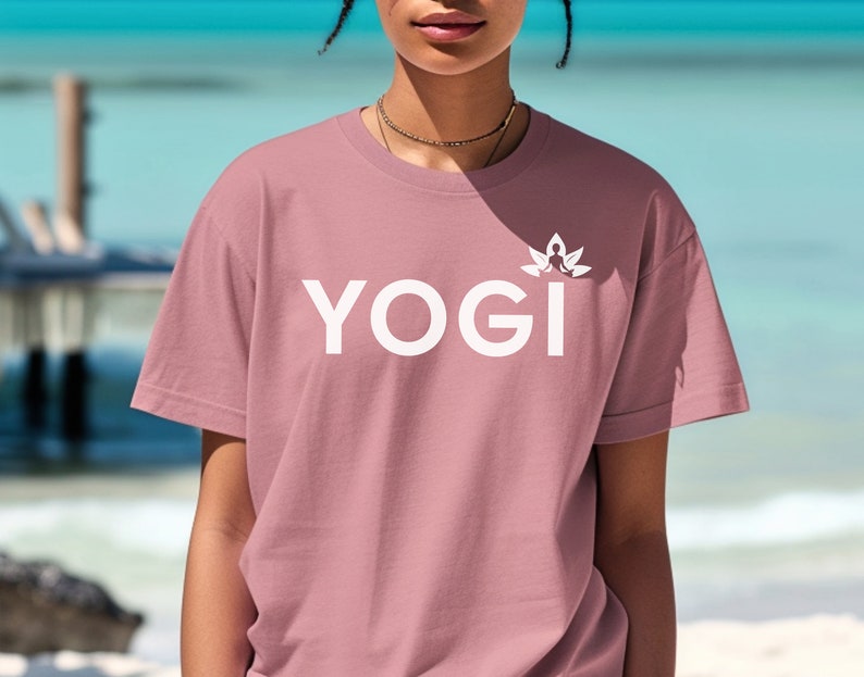 Yogi Shirt, Yoga Shirt, Yoga Liebhaber Shirt, süßes Yoga Shirt, Geschenk Shirt, Yoga Lehrer Geschenk, Namaste Shirt, Yoga Lehrer & Meditation Shirt Bild 8