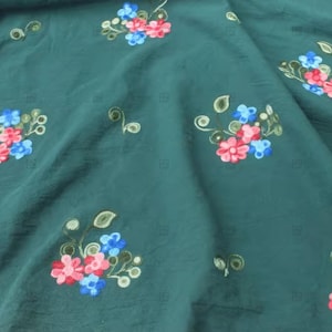 Vintage Green Cotton Fabric: Floral Embroidery, Retro Dressmaking Material (Half Yard)