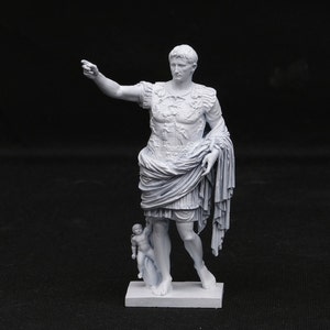 HANDGESCHILDERDE Augustus Prima Porta - REPLICA VAN HARS - Iconisch portret van de eerste keizer van Rome met een cupido op een dolfijn