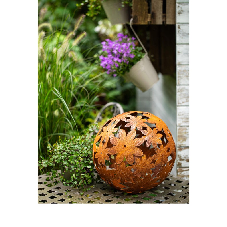 Boule de jardin fleur boule fleur métal rouille décoration de jardin patine 30 cm décoration jardin image 1