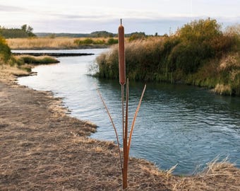 Edelrost Gartenstecker Schilfgras Rohrkolben 110 cm Teichdekoration Rostoptik Gartendekoration Gartendeko Rost Schilfrohr Garten Teich Beet