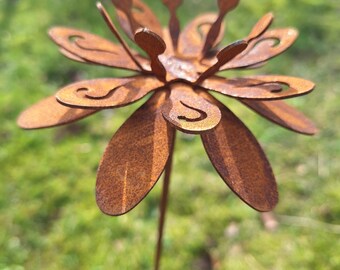 Rostige Tulpen-Garten-Deko – Set Aus 2 Stück, Eisen, Handoxidiert – Für Beet, Balkon Oder Als Geschenk