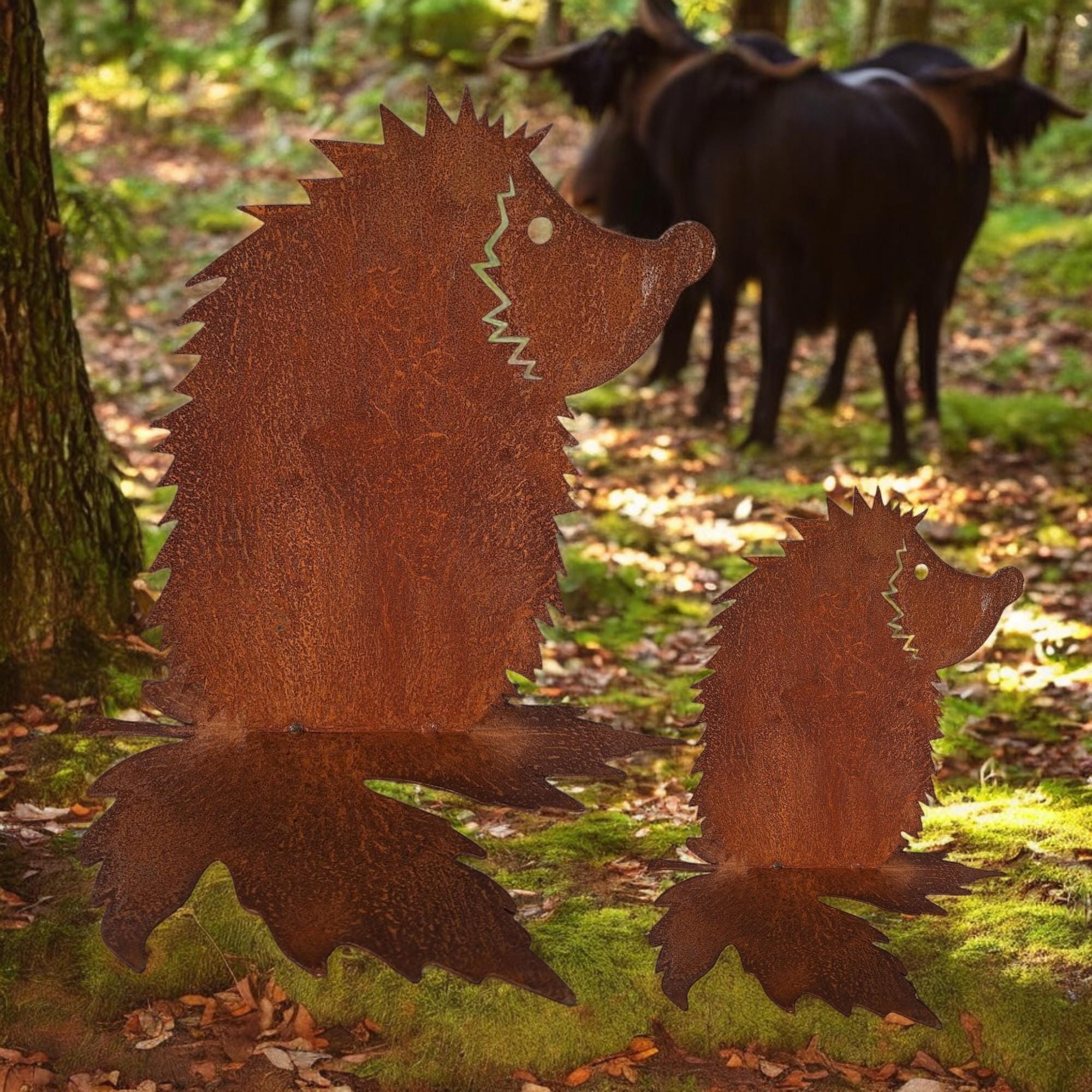 Homezone Igel Familie Gartenfigur – 2-teilig, Aus Kunstharz, Mutter & Baby, Wetterfest