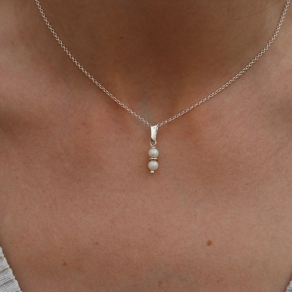 Pearls necklace, silver 925 necklace, wedding necklace, minimalist necklace, sterling silver necklace, Y necklace